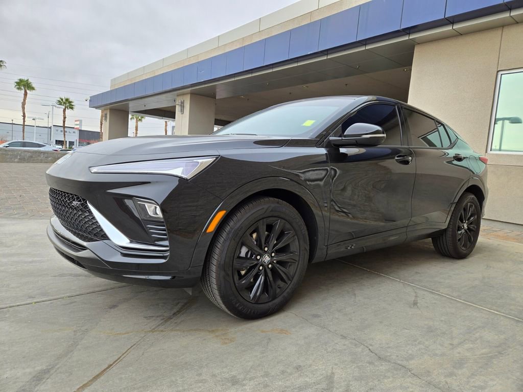 Used 2025 Buick Envista Sport Touring w/ Convenience I Package image 2