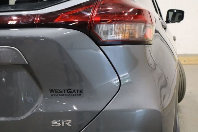 Used 2022 Nissan Kicks SR image 42