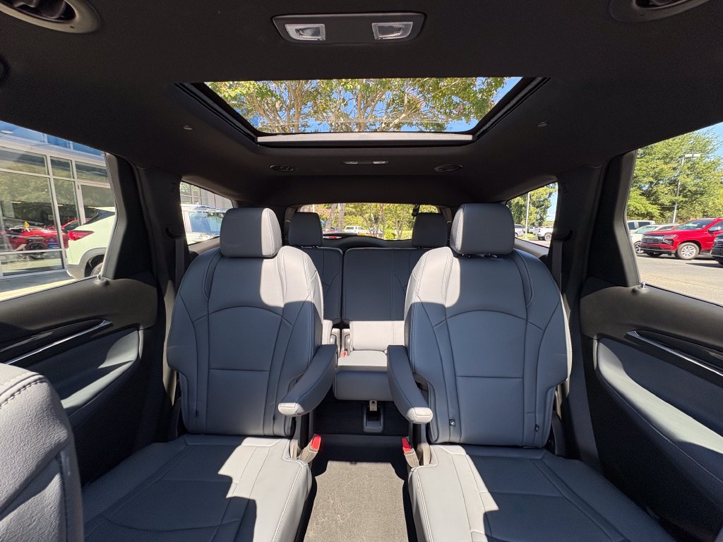 Used 2023 Buick Enclave Premium w/ Experience Buick Package FWD image 12
