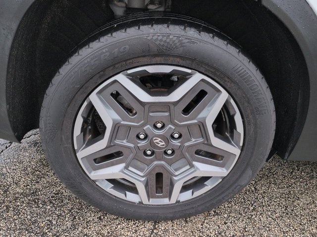 Used 2022 Hyundai Santa Fe Limited FWD image 12