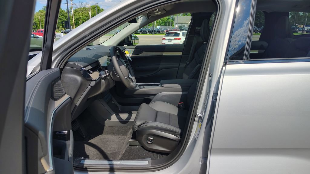 New 2025 Volvo EX90 Ultra AWD/4WD image 7