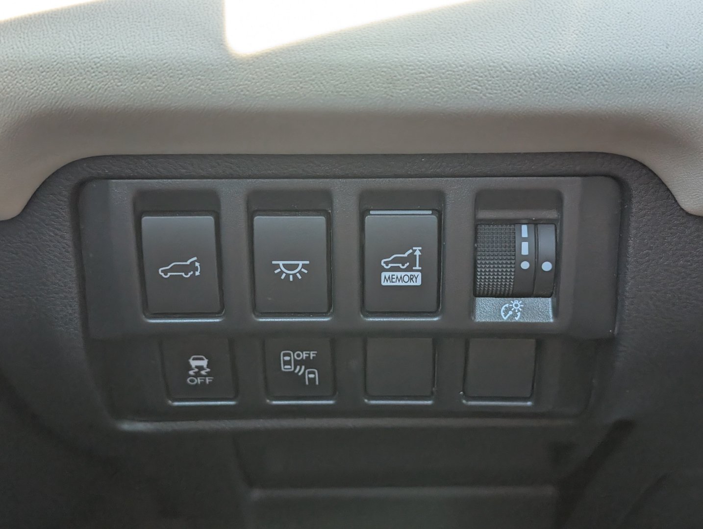 Used 2021 Subaru Ascent Limited w/ Popular Package #2A AWD/4WD image 19