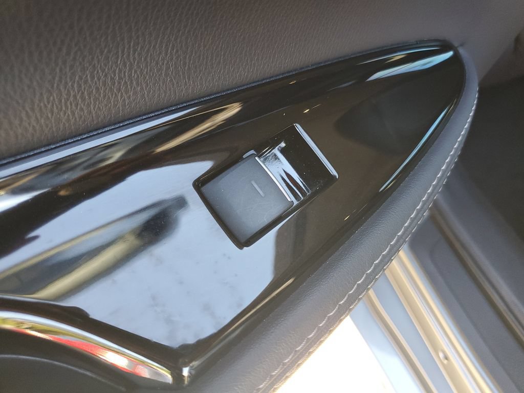 Used 2021 Toyota Mirai w/ Advanced Technology Package RWD image 19