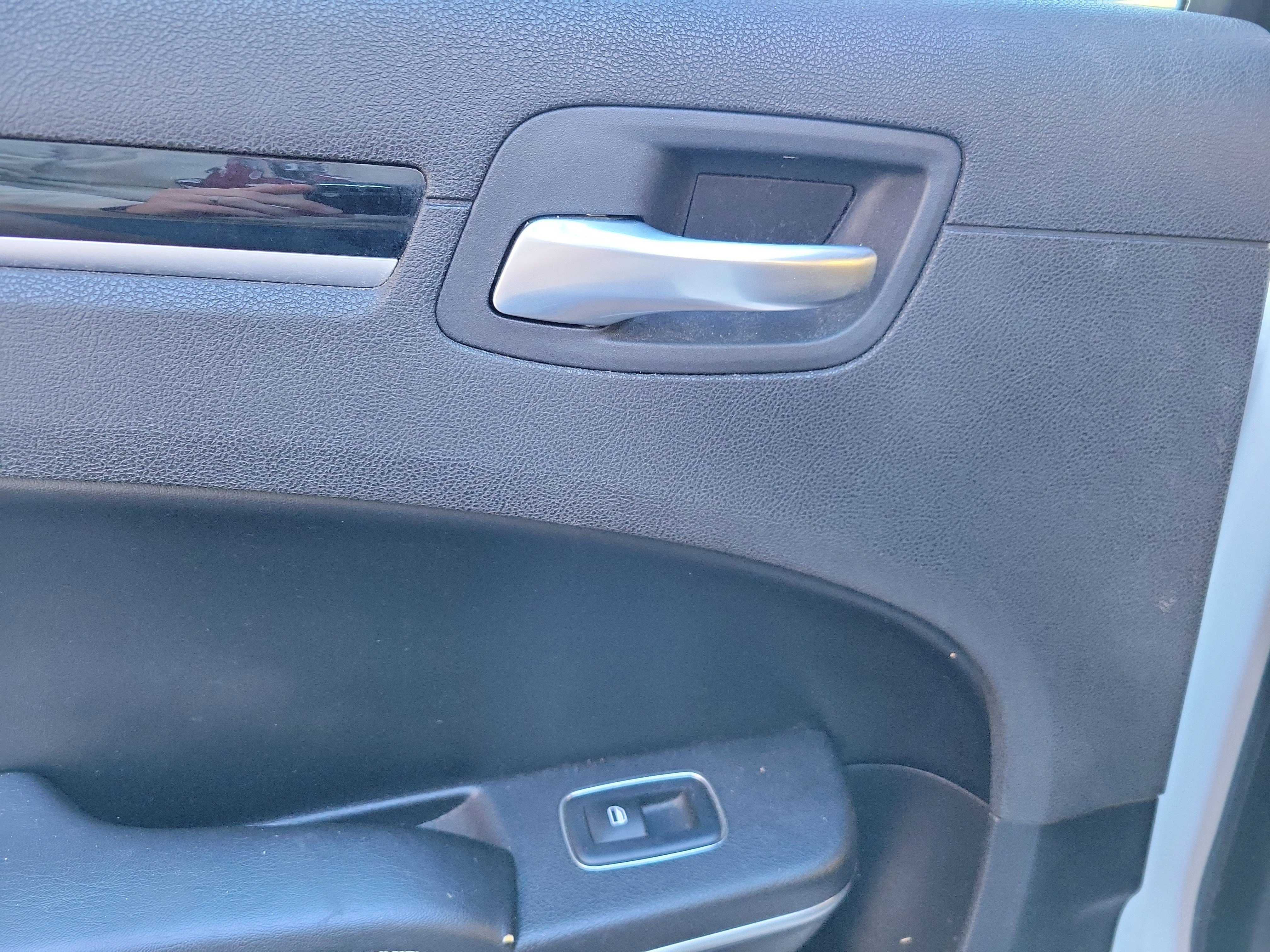 Used 2021 Chrysler 300 S image 19