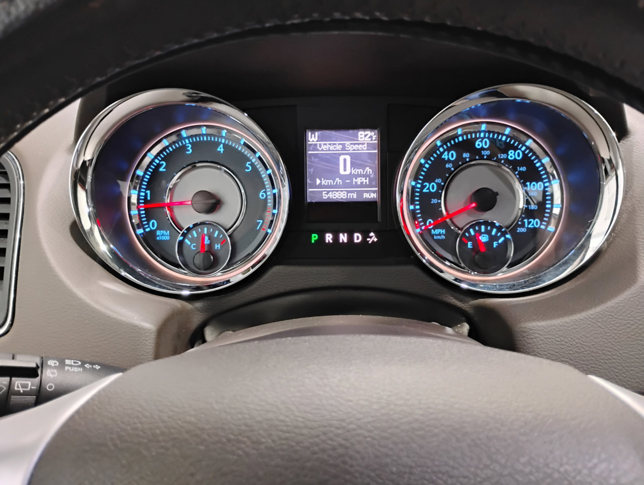 Used 2016 Chrysler Town & Country Touring image 72