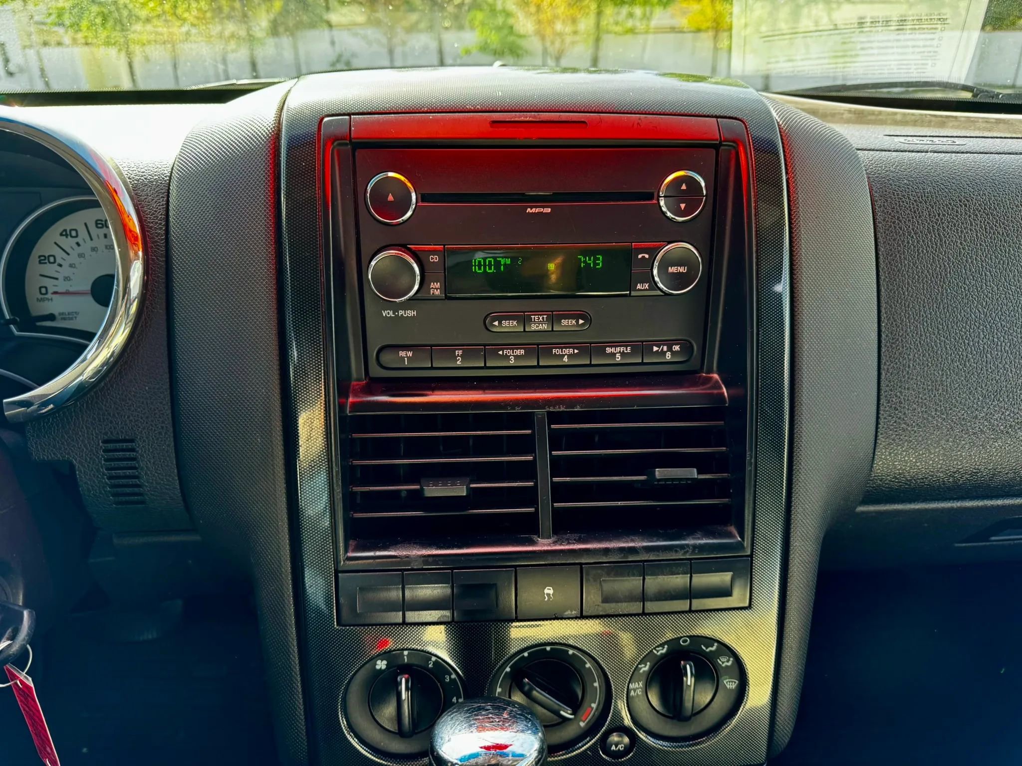 Used 2008 Ford Explorer Sport Trac XLT RWD image 9