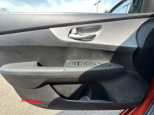 Used 2023 Kia Forte LXS w/ LXS Technology Package FWD image 15