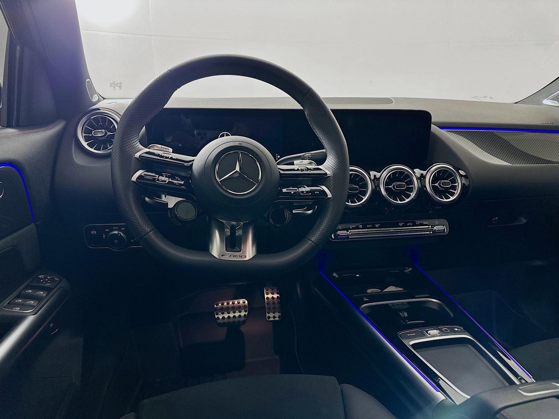 Certified 2026 Mercedes-Benz GLA 35 AMG 4MATIC image 23