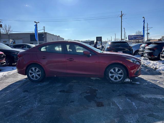 Used 2016 MAZDA MAZDA3 i Sport video 2