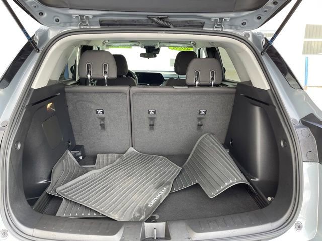 Used 2025 Chevrolet TrailBlazer LT w/ Driver Confidence Package image 21