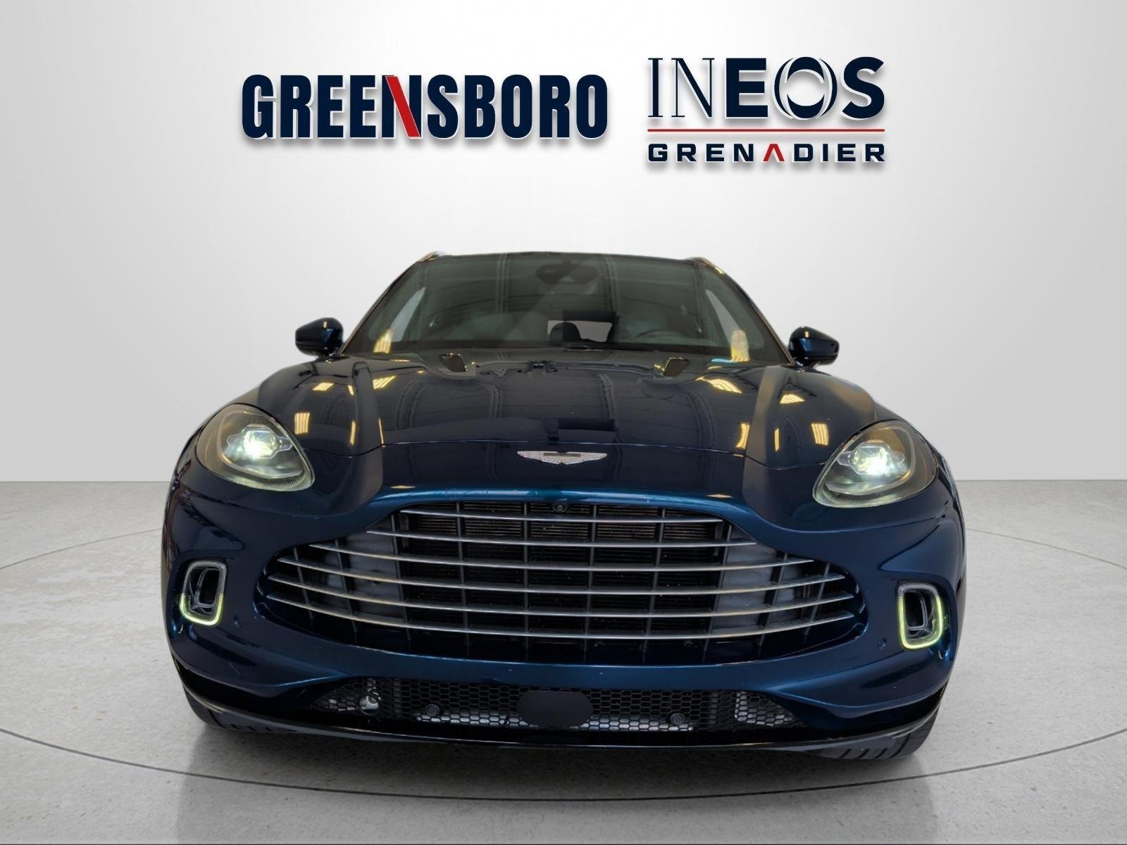 Used 2021 Aston Martin DBX AWD/4WD image 8