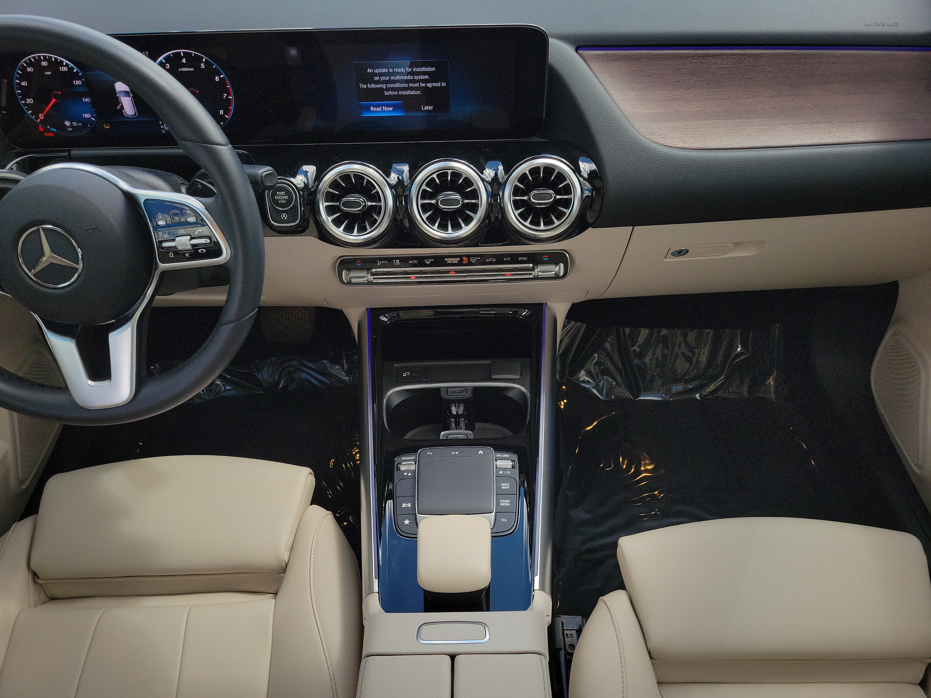 Used 2023 Mercedes-Benz GLA 250 image 14