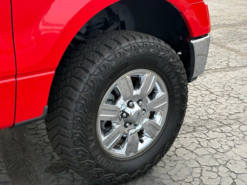Used 2011 Ford F150 XLT w/ XLT Chrome Pkg AWD/4WD image 9