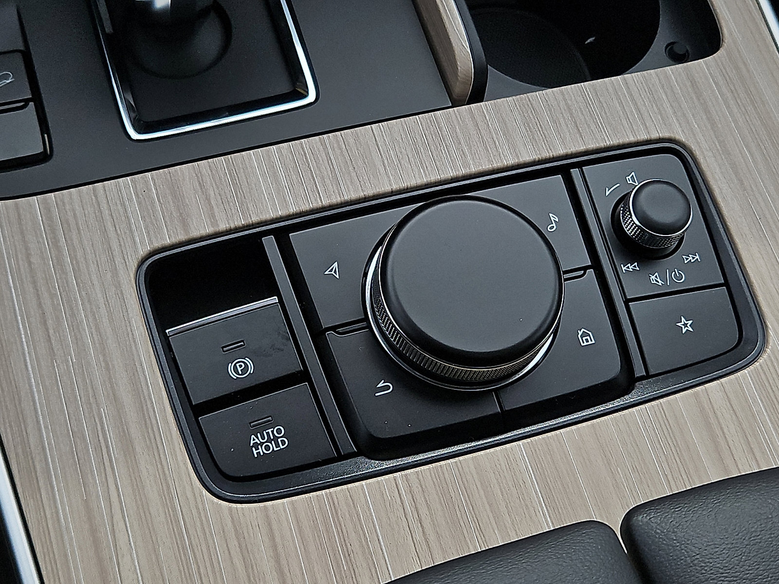 New 2026 MAZDA CX-90 Plug-In Hybrid w/ Preferred image 19