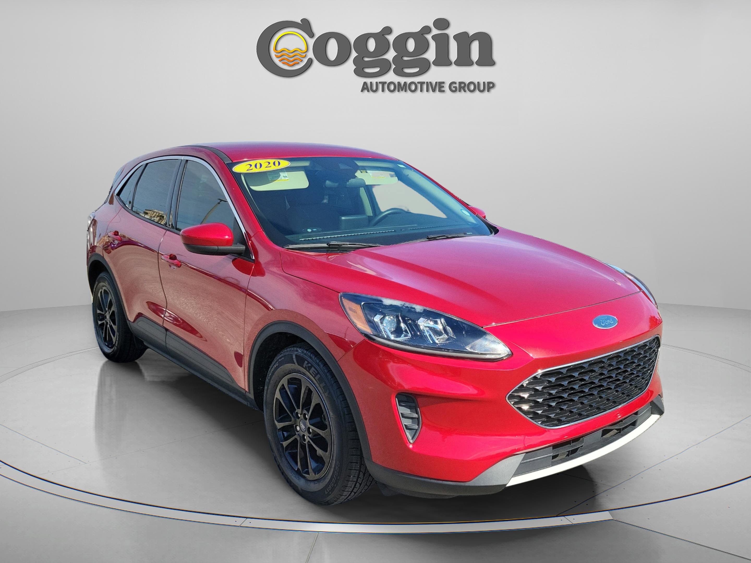 Used 2020 Ford Escape SE image 4