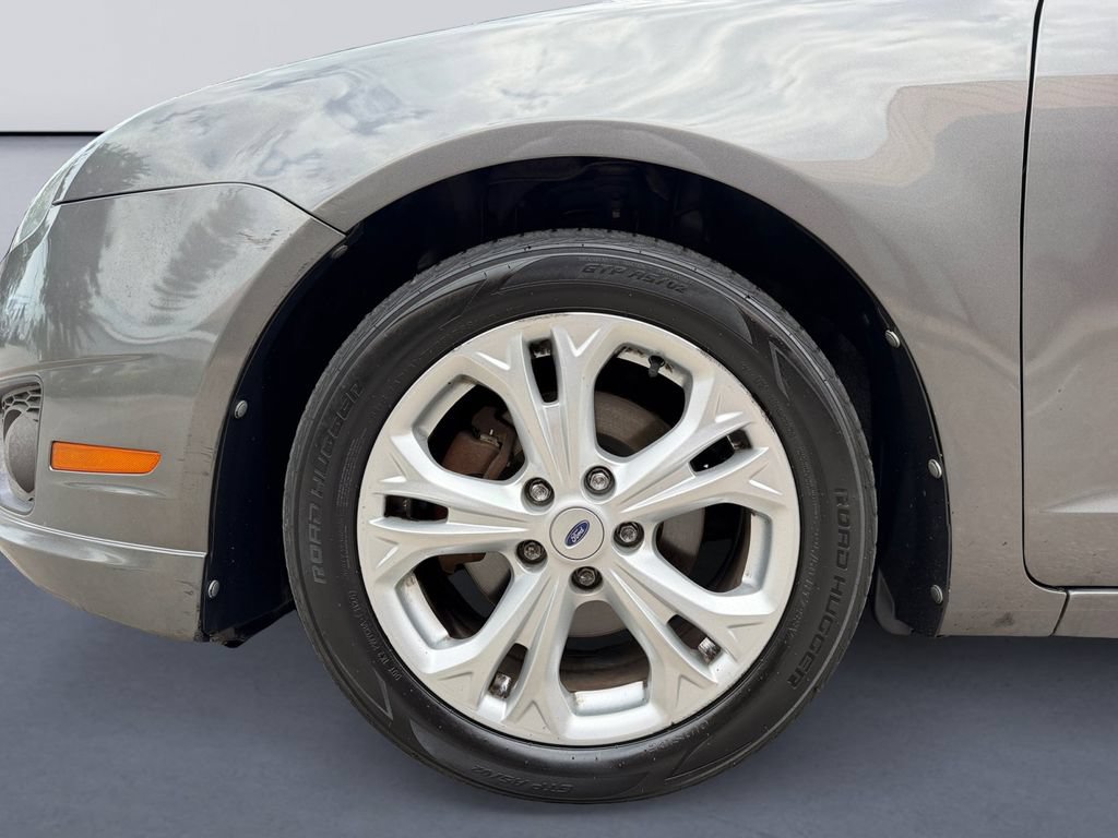 Used 2012 Ford Fusion SE FWD image 9