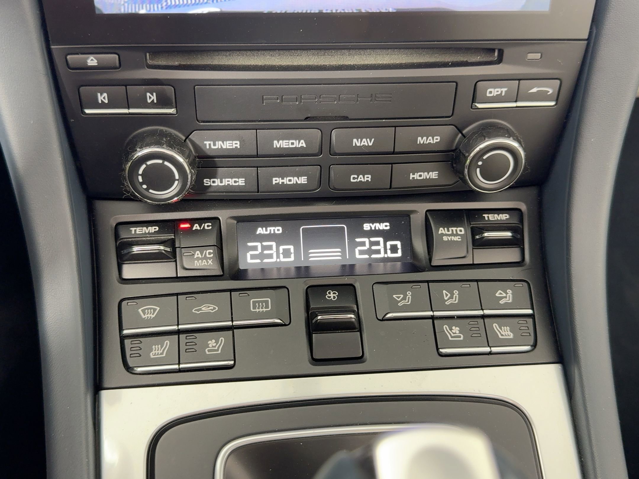 Certified 2018 Porsche 911 Carrera S image 18