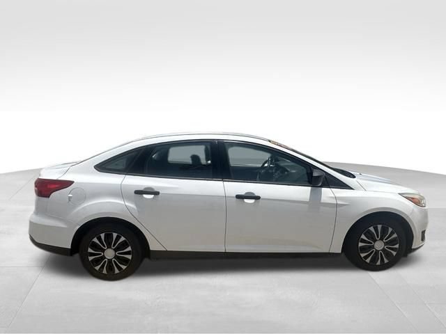 Used 2017 Ford Focus S FWD image 8