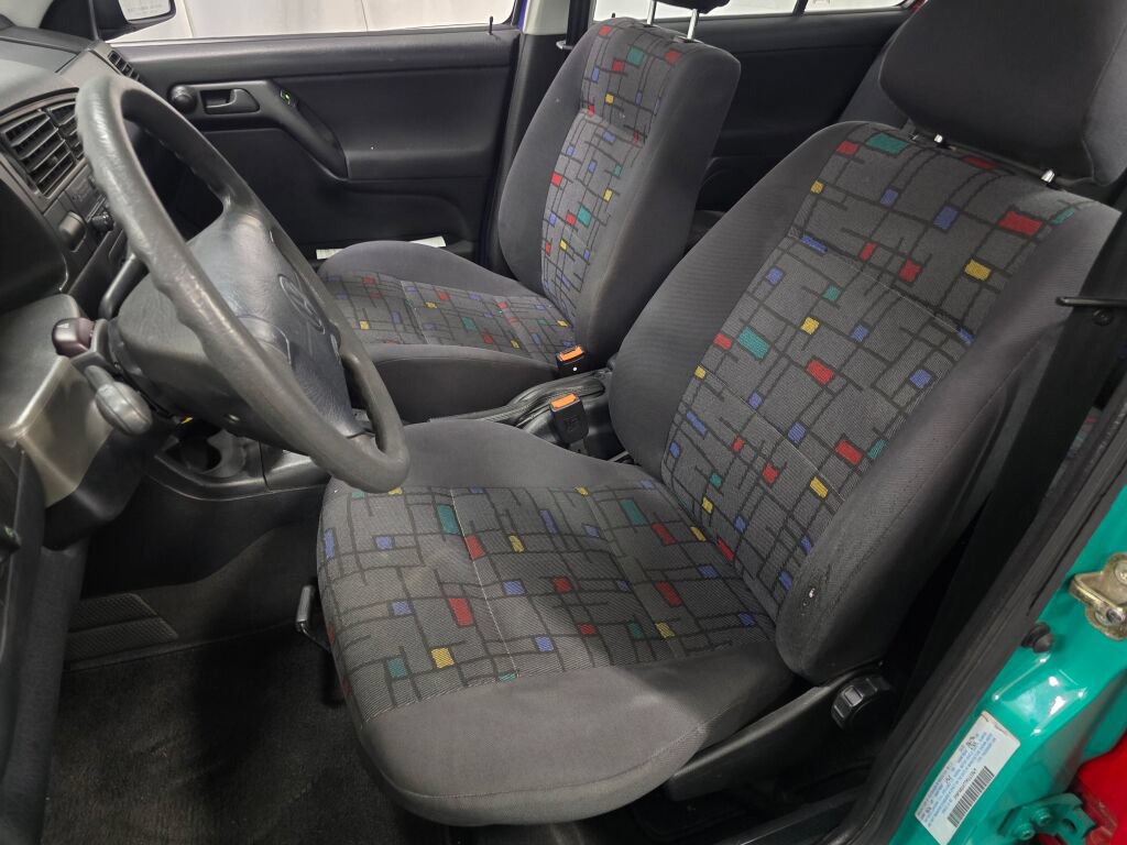 Used 1996 Volkswagen Golf GL FWD image 72