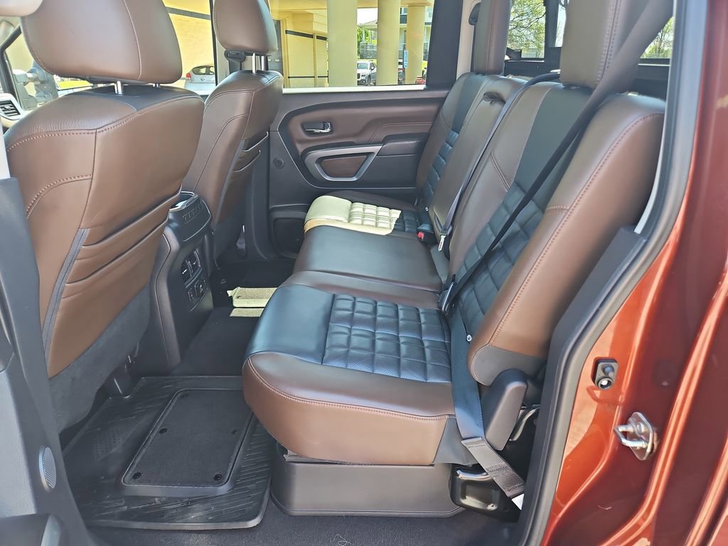 Used 2016 Nissan Titan Platinum Reserve image 24