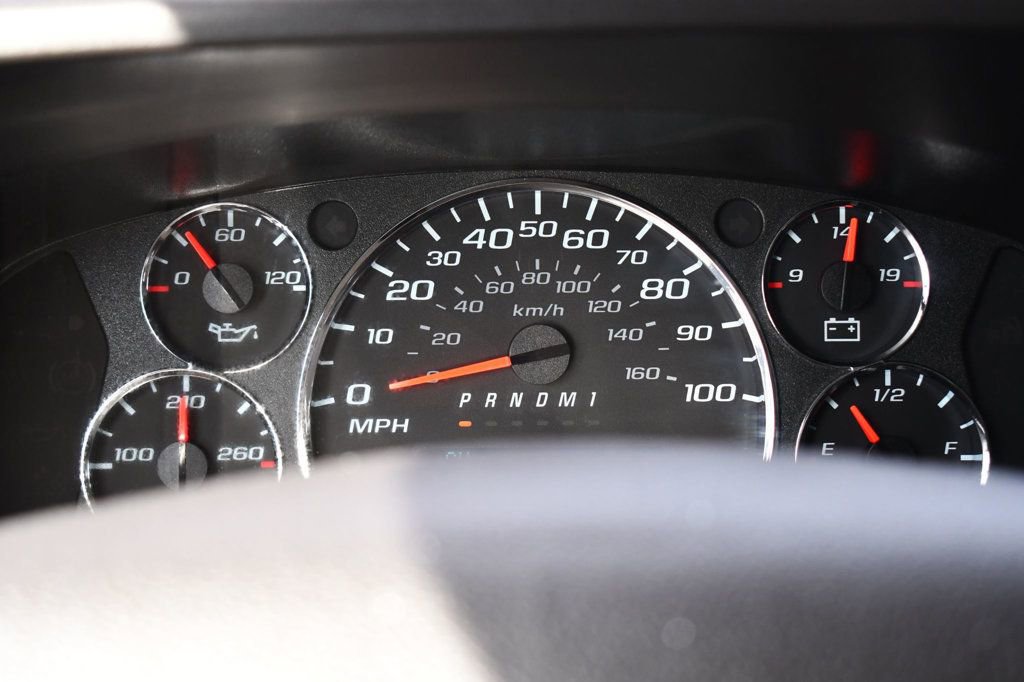 Used 2022 Chevrolet Express 3500 LS image 26