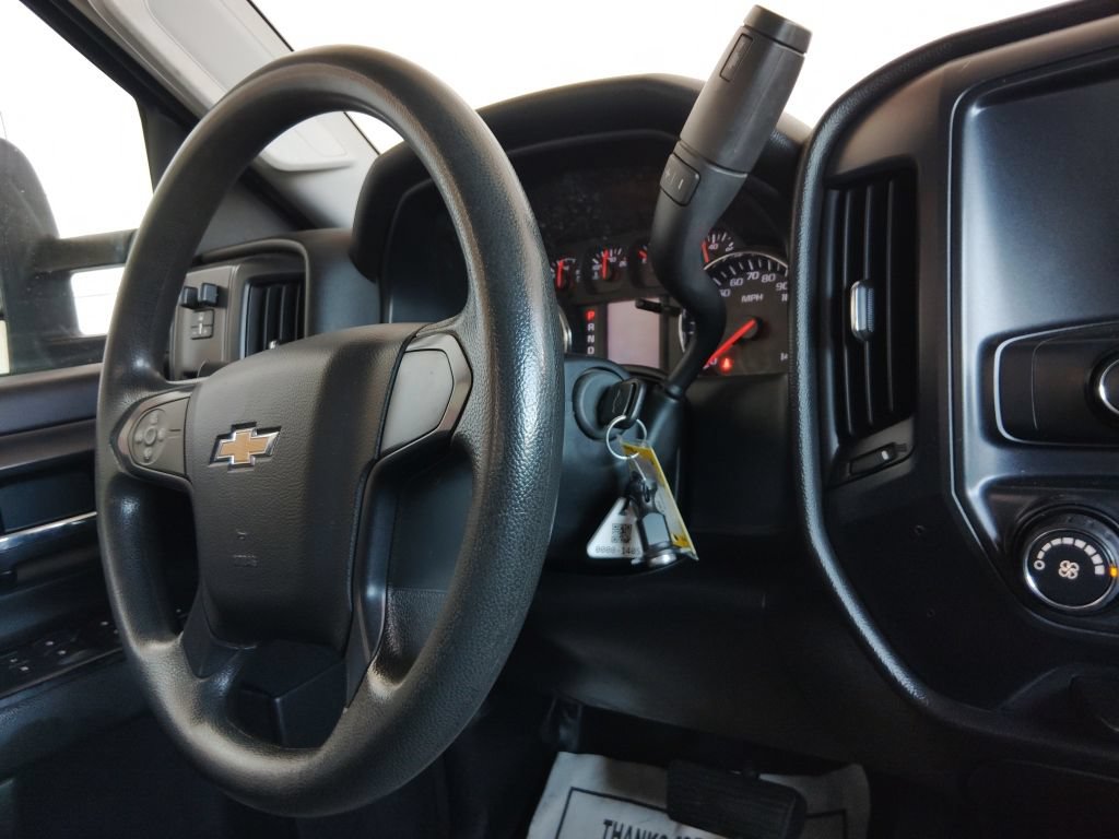 Used 2015 Chevrolet Silverado 3500 W/T AWD/4WD image 24