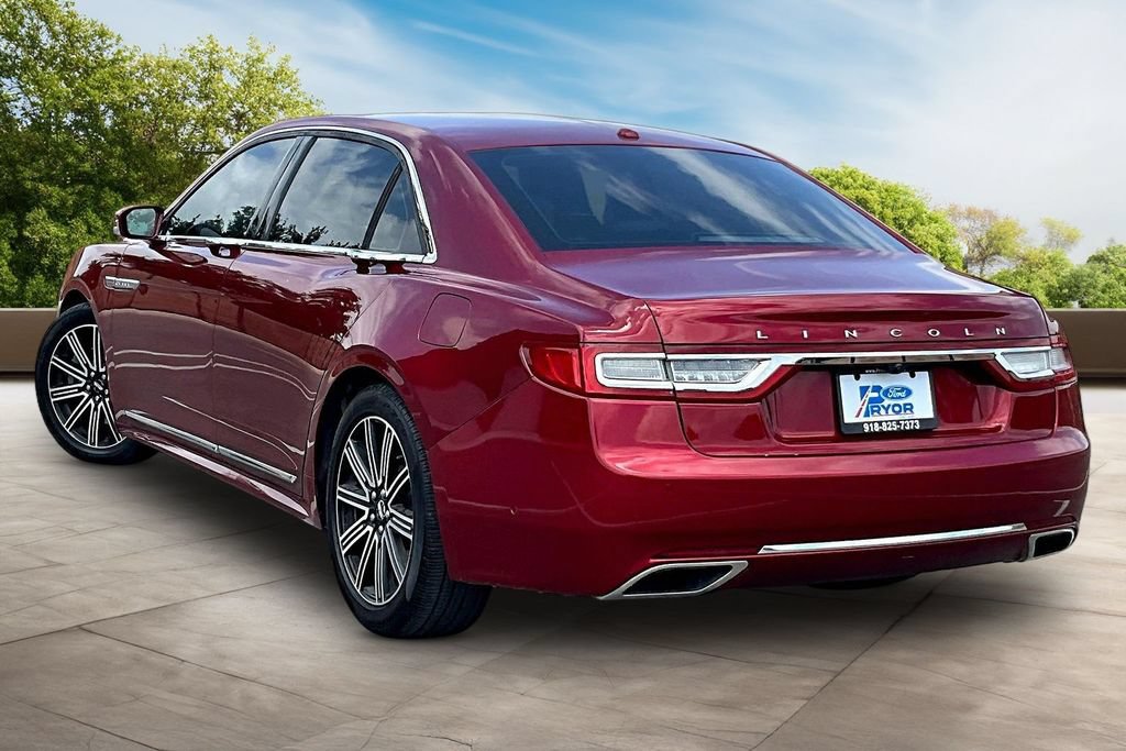 Used 2017 Lincoln Continental Reserve w/ Technology Package FWD image 12