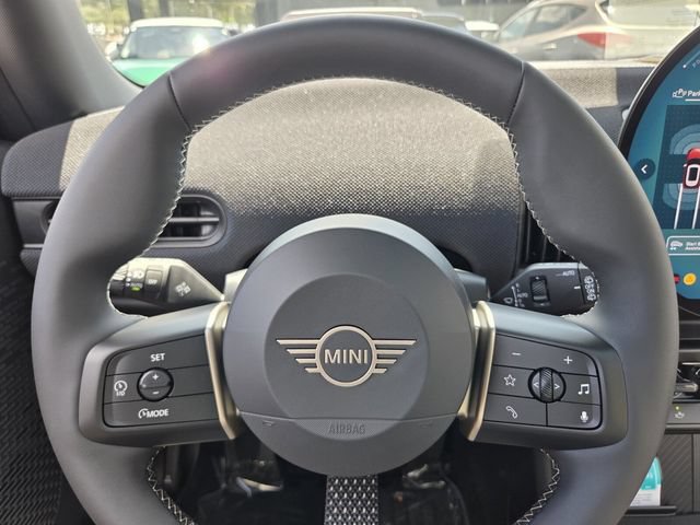 New 2026 MINI Cooper 2-Door Hardtop FWD image 24