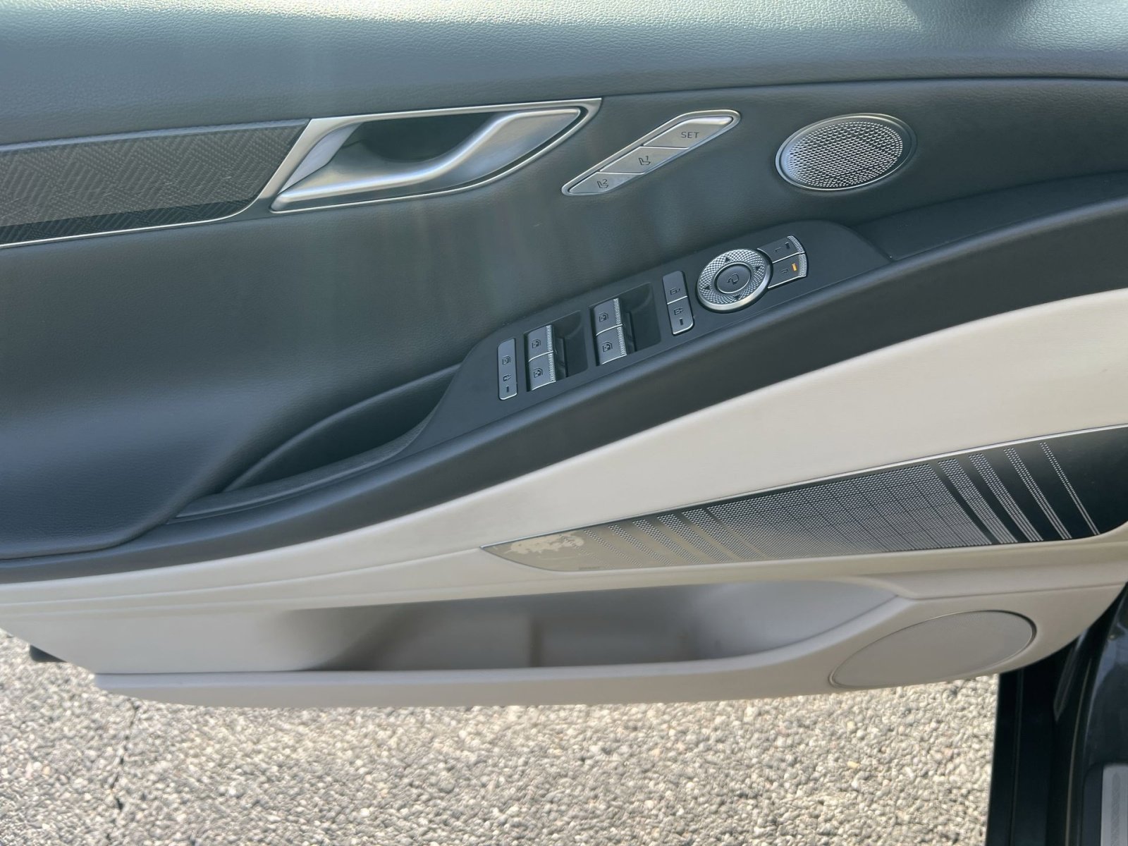 Used 2023 Genesis G80 3.5T Sport image 15