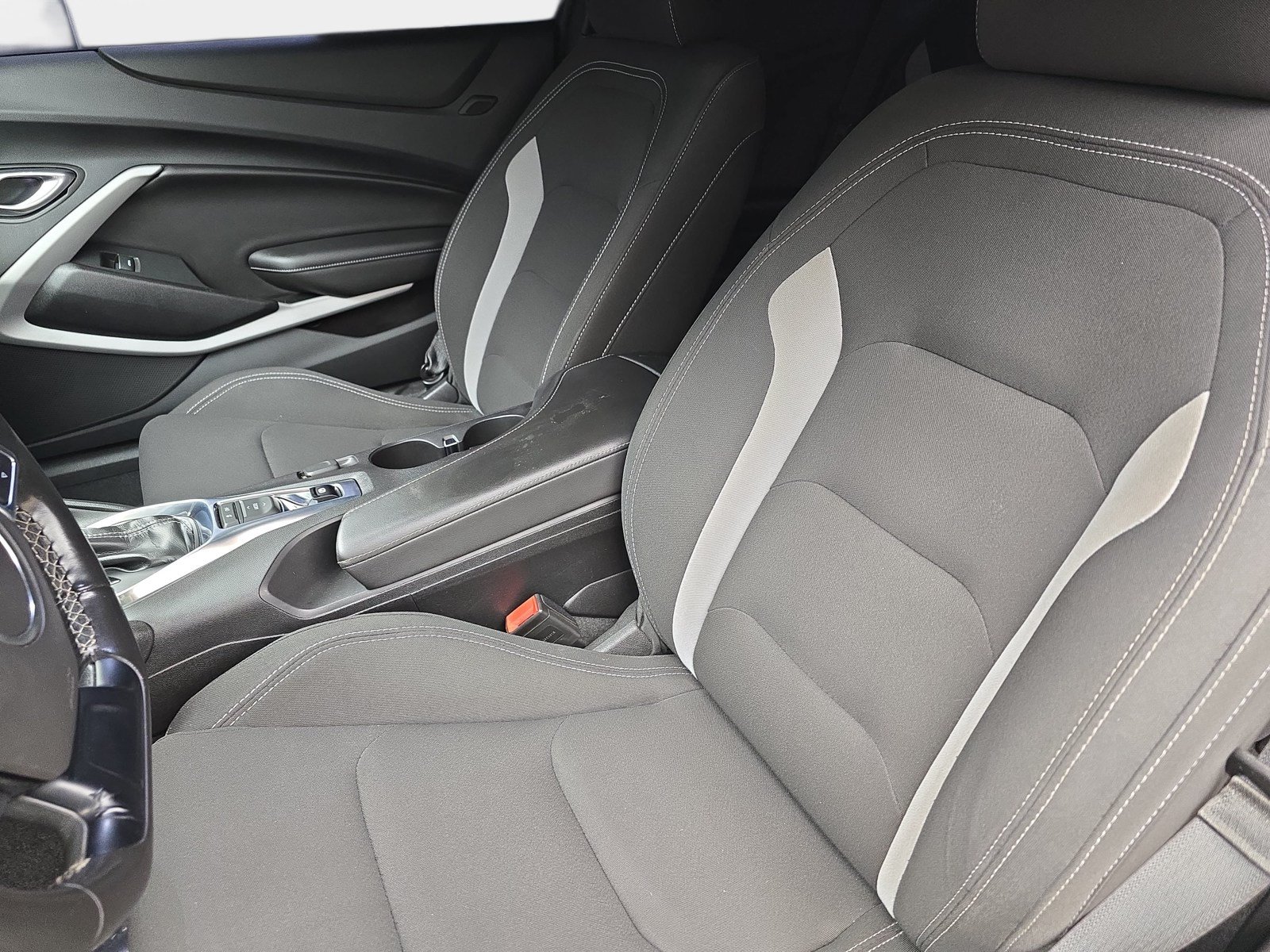 Used 2019 Chevrolet Camaro LT w/ RS Package RWD image 12