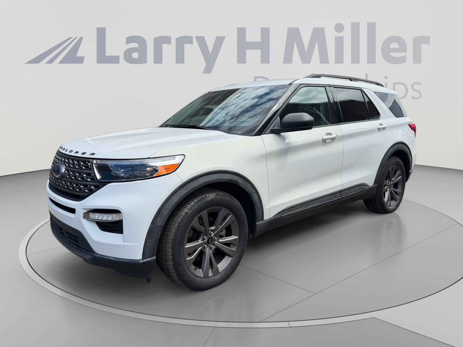 Used 2021 Ford Explorer XLT w/ Equipment Group 202A