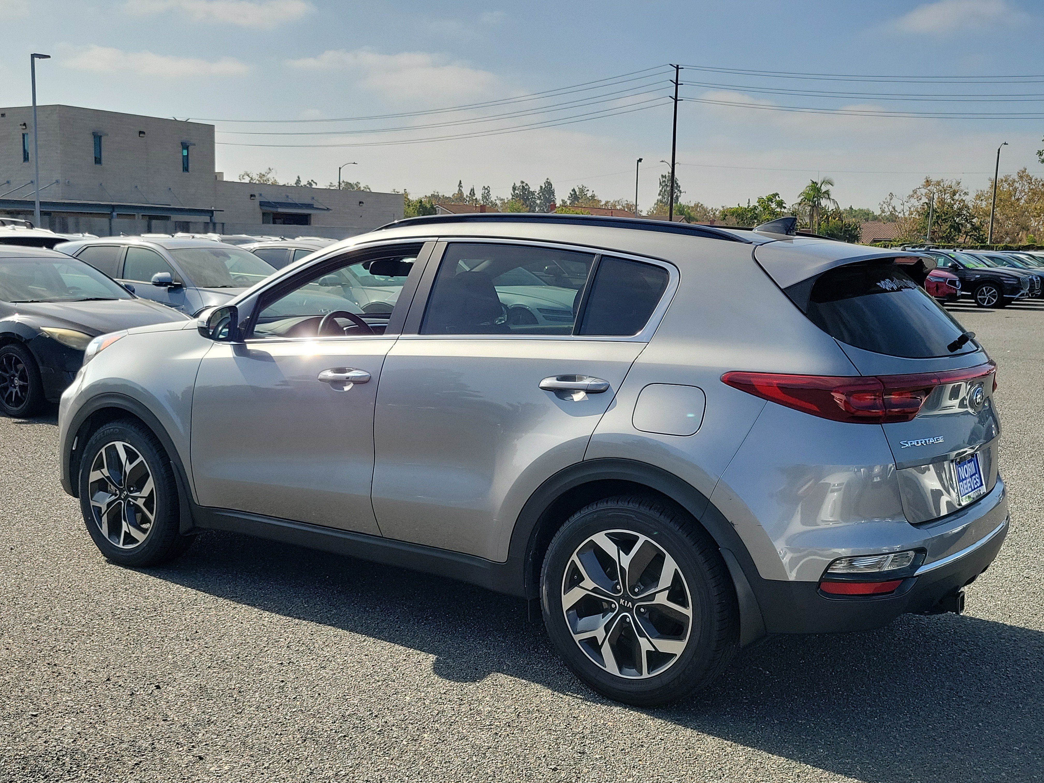 Used 2022 Kia Sportage EX FWD image 27