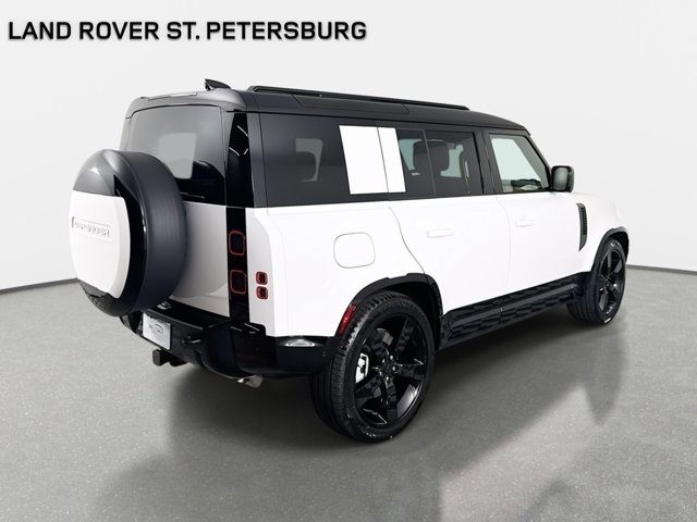 New 2026 Land Rover Defender 110 X-Dynamic SE image 5