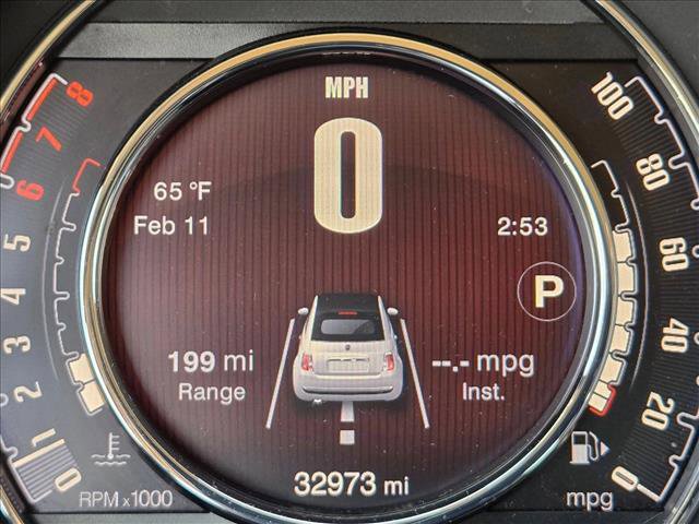 Used 2017 FIAT 500 Lounge image 11