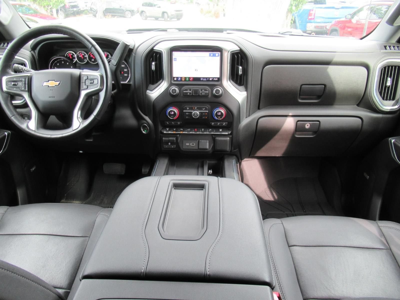 Used 2022 Chevrolet Silverado 2500 LTZ w/ LTZ Plus Package AWD/4WD image 14