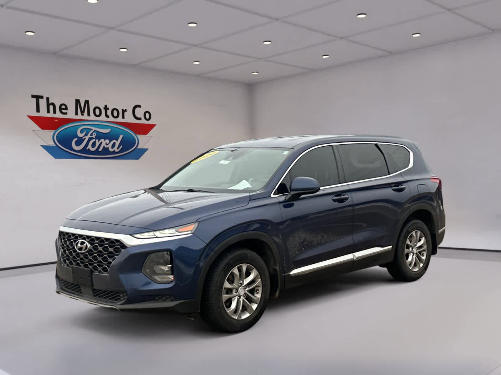 Used 2020 Hyundai Santa Fe SE image 1