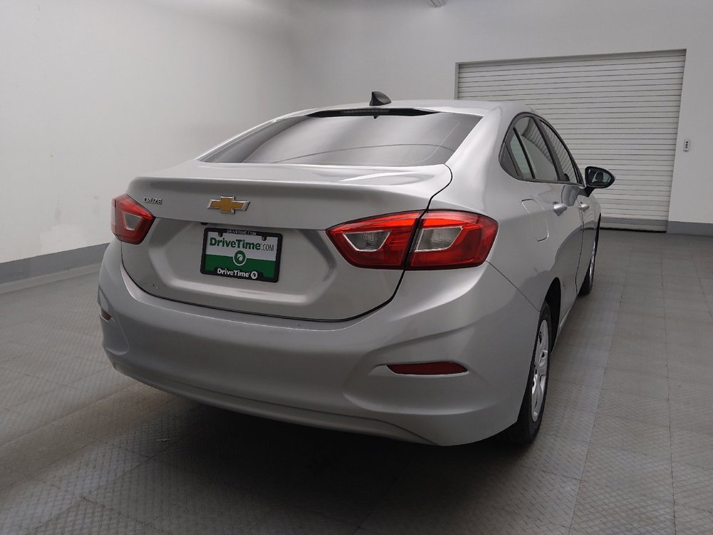 Used 2019 Chevrolet Cruze LS FWD image 7