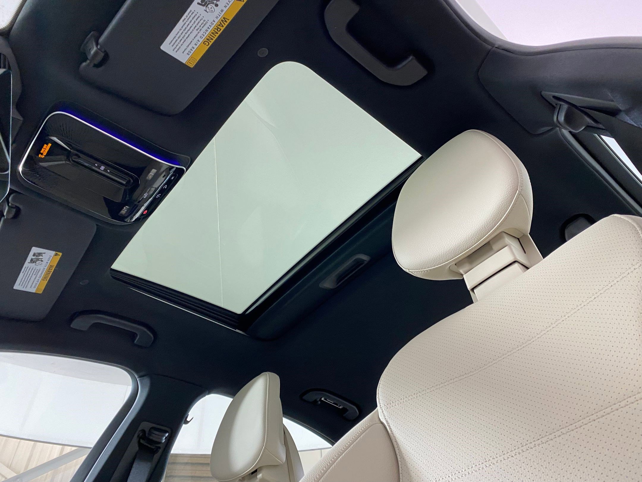 Used 2025 Mercedes-Benz C 300 4MATIC Sedan image 14