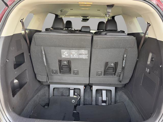 Used 2025 Kia Carnival image 50