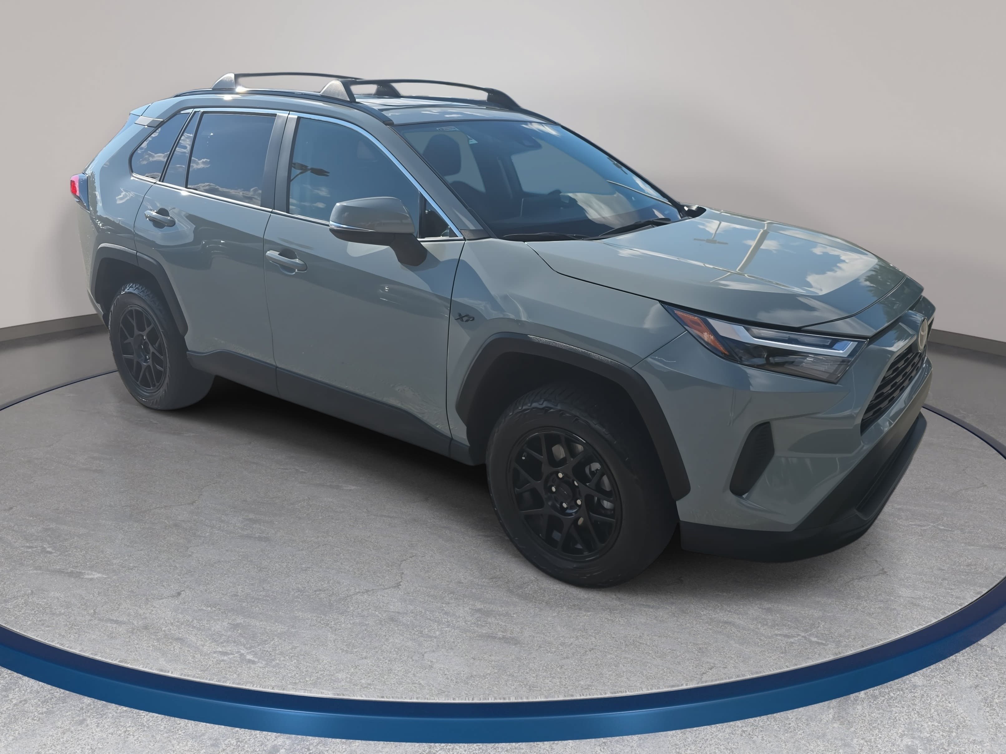 Used 2023 Toyota RAV4 XLE w/ Convenience Package AWD/4WD image 3