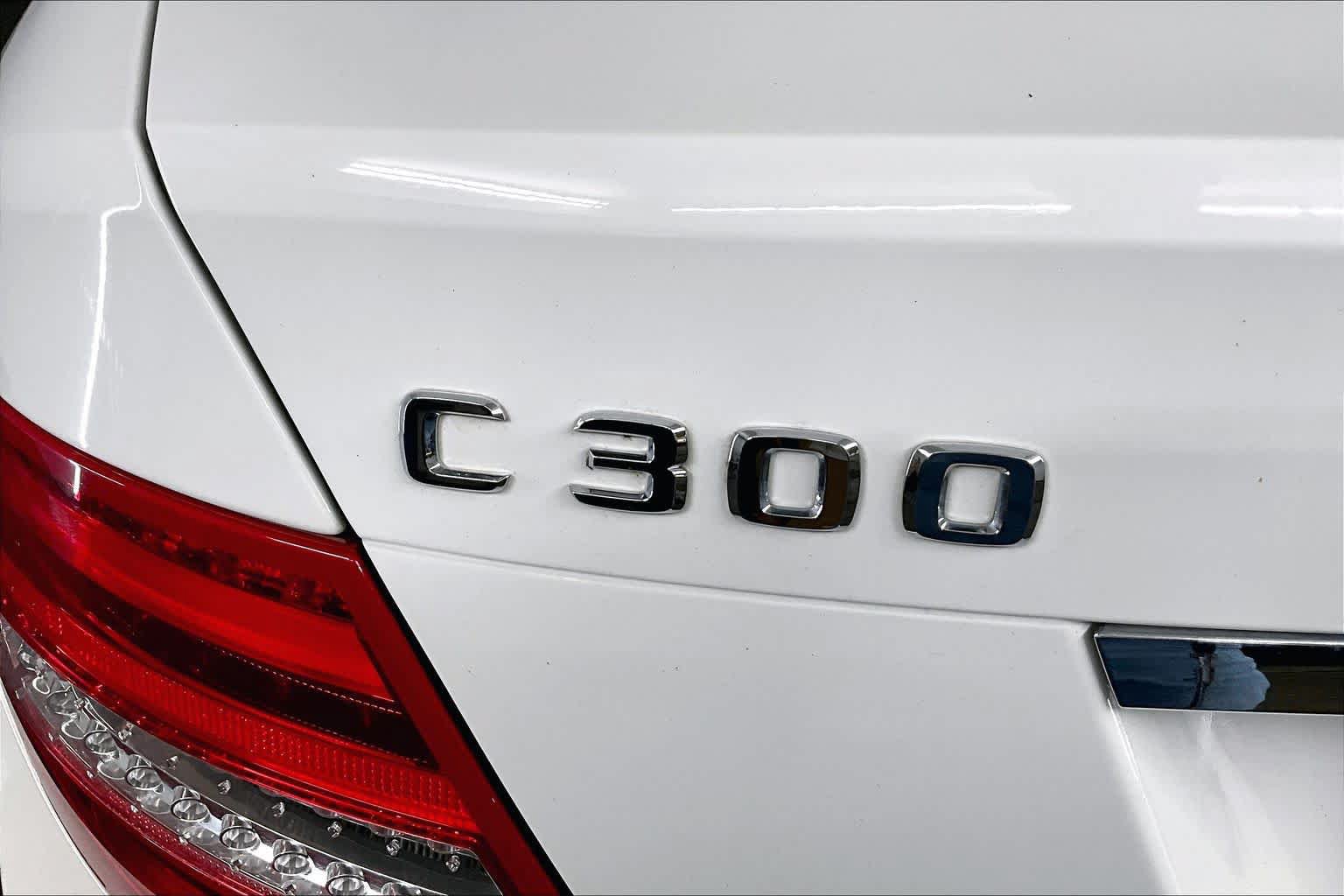 Used 2012 Mercedes-Benz C 300 4MATIC Sedan image 10