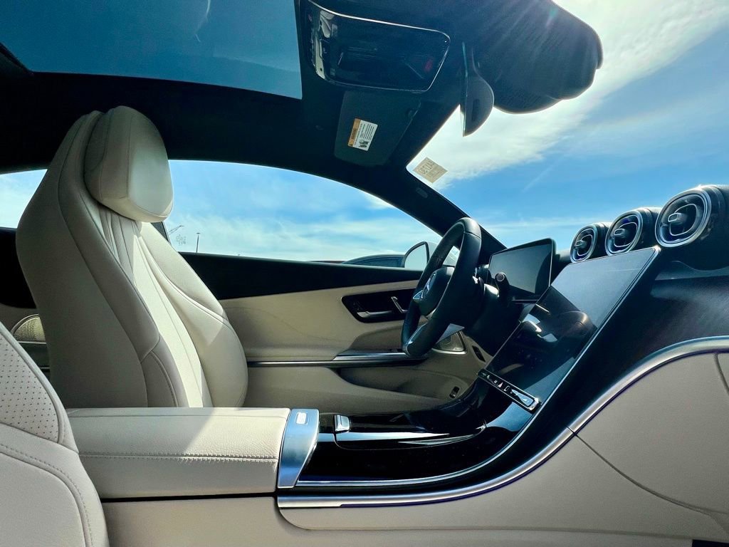 Certified 2024 Mercedes-Benz CLE 300 4MATIC Coupe image 17