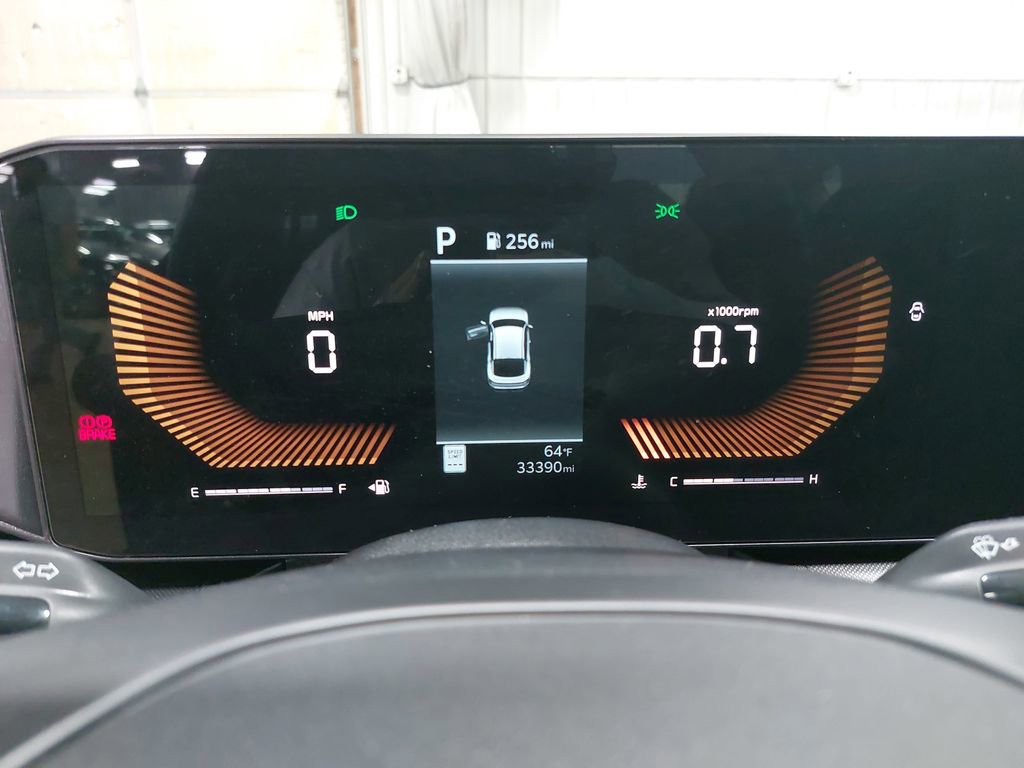 Used 2025 Kia K4 LXS image 18