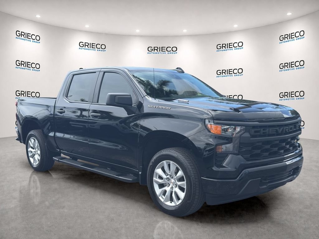 Used 2025 Chevrolet Silverado 1500 Custom