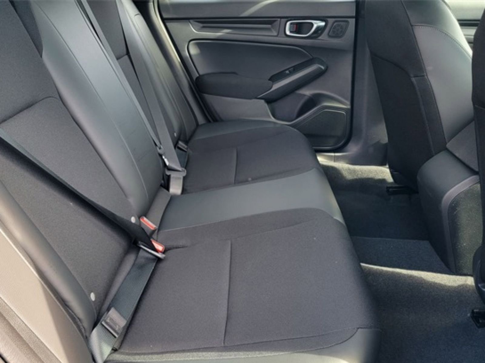 Used 2024 Honda Civic Sport image 13