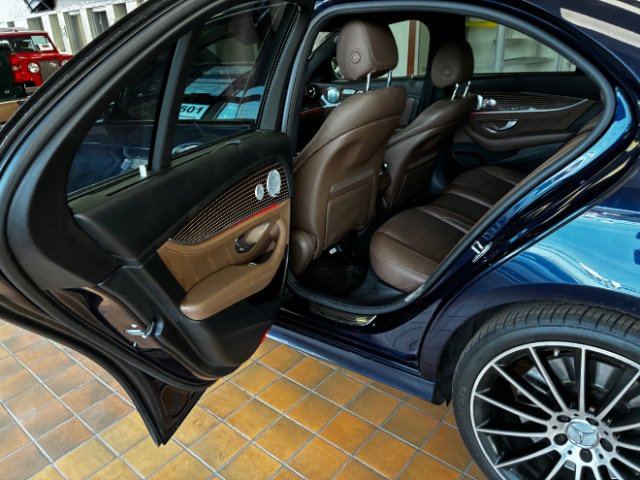 Used 2017 Mercedes-Benz E 43 AMG 4MATIC image 28