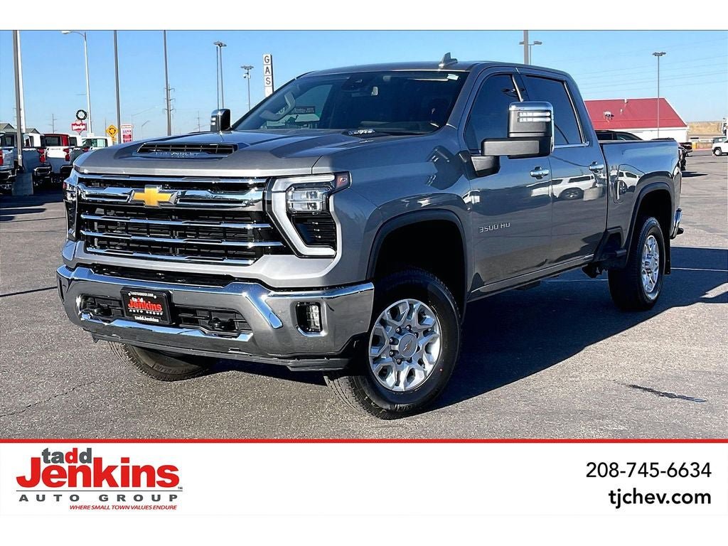 Used 2025 Chevrolet Silverado 3500 LTZ AWD/4WD image 1