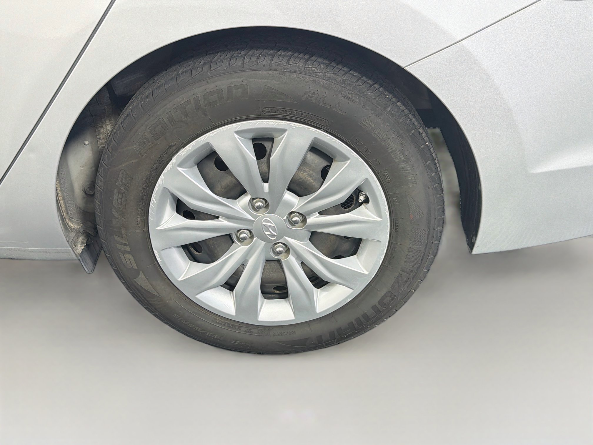 Used 2022 Hyundai Accent SE FWD image 11