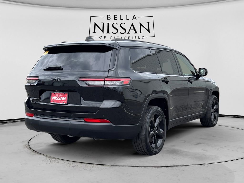 Used 2022 Jeep Grand Cherokee L Laredo AWD/4WD image 5