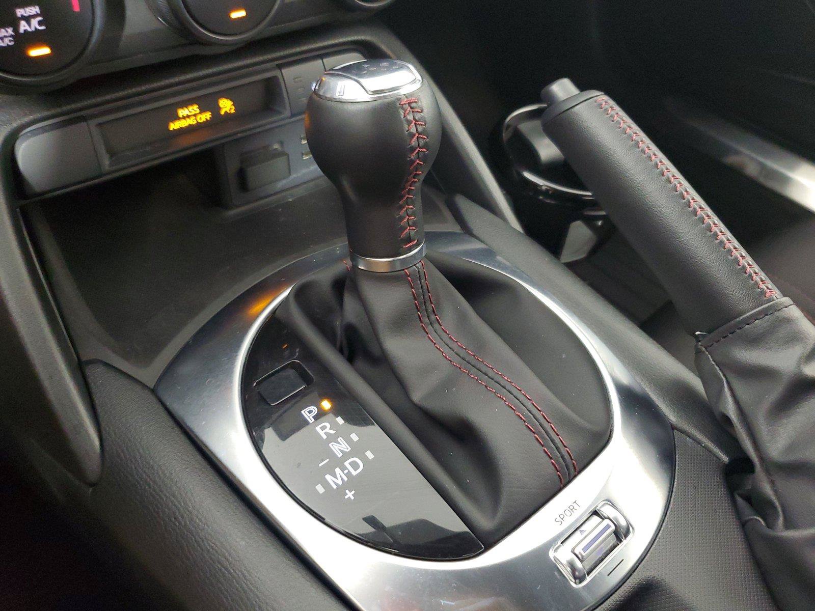 Used 2019 MAZDA MX-5 Miata Club RWD image 25